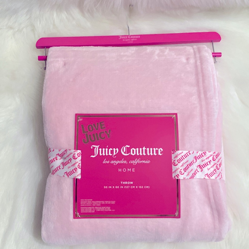 Juicy Couture Pink Throw BNWT Excellent Condition